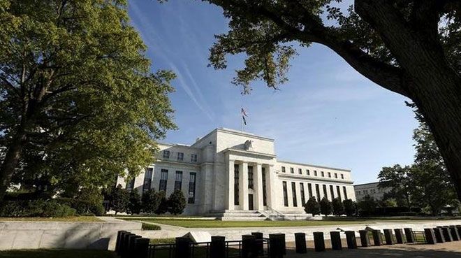 `Fed faizi sıfıra yakın düzeye indirebilir`